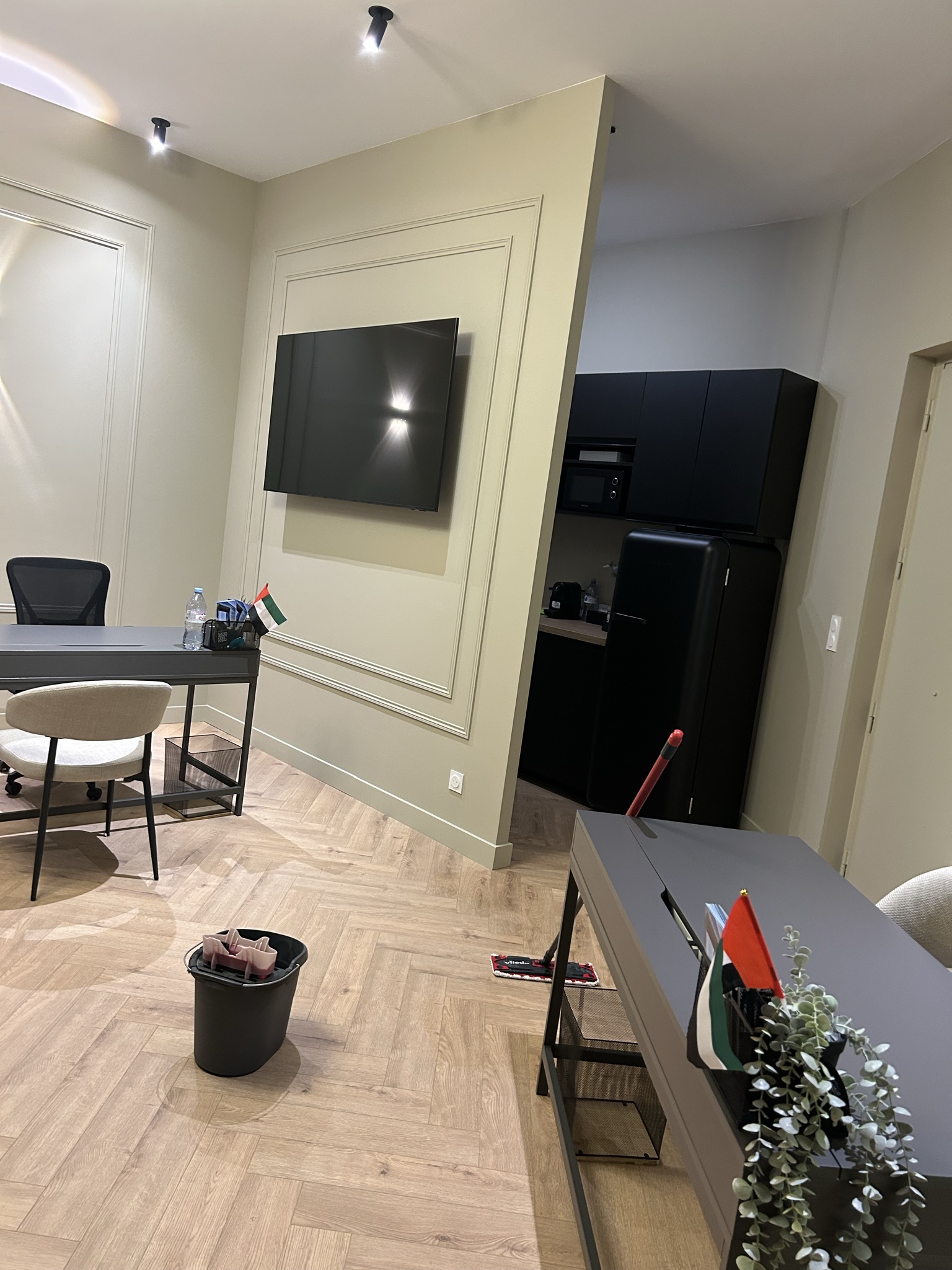 Local professionnel après nettoyage MYNCLEAN